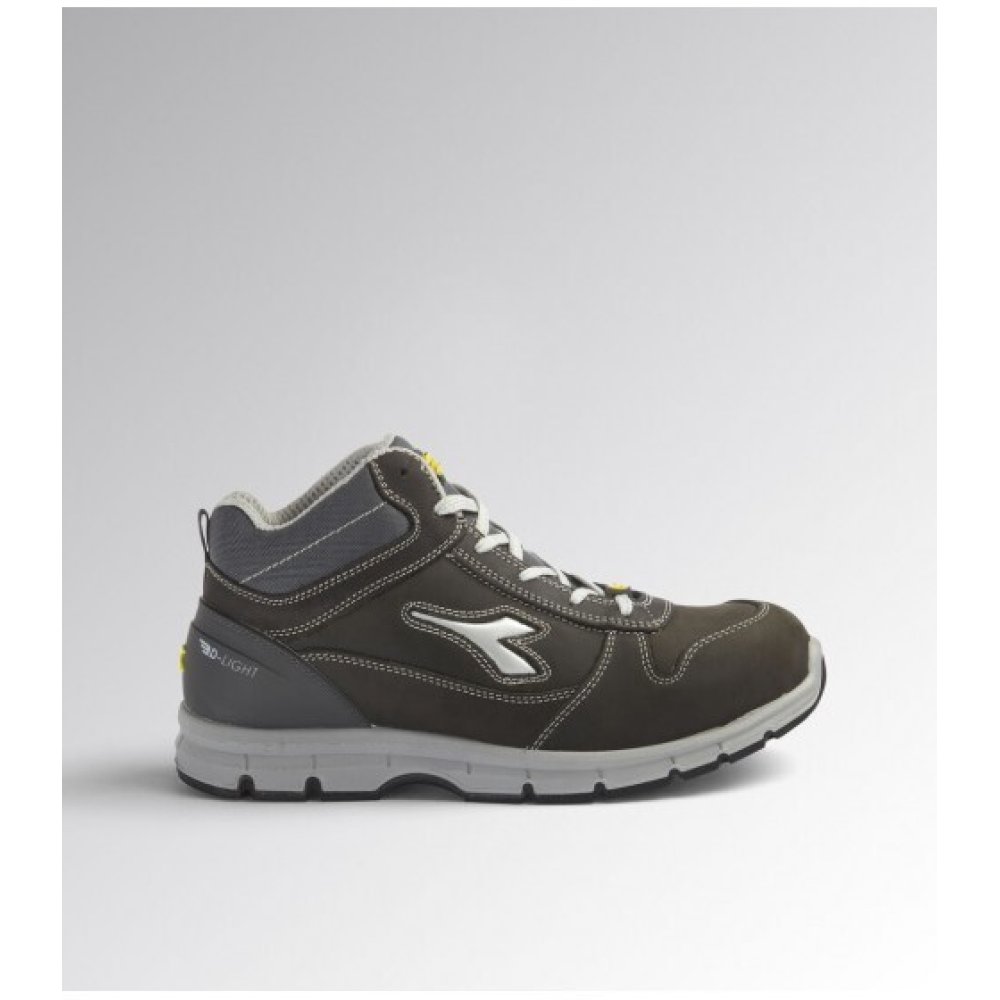 SCARPE DIADORA UTILITY MODELLO RUN MID